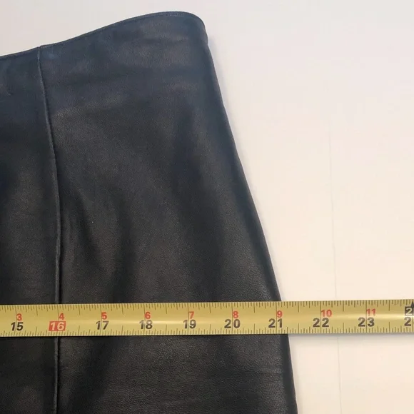 Vintage 111 STATE Black Leather Short Skirt - Picture 12 of 12